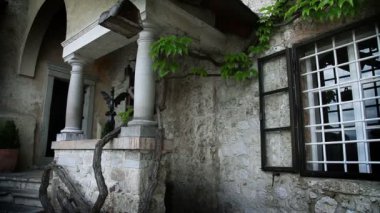 eski bir giriş bir villada üzerine bled yakın çekim