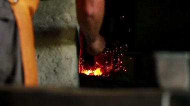 atış ateş ve pırıl pırıl fırın kadar yakın