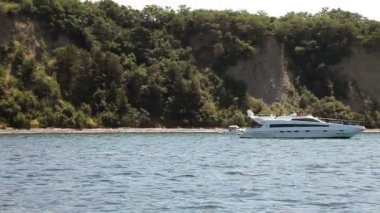 bir ateş yakın piran, Slovenya doğal kıyı şeridi