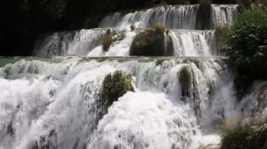 atış şelale krka nehir-Hırvatistan