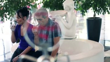 genç güzel birkaç beceremiyor vurdu ve rahatlatıcı kapat