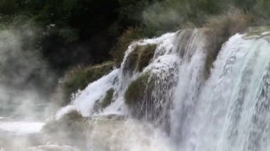 atış şelale krka nehir-Hırvatistan