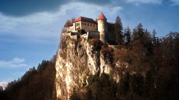 Tiro do castelo de Bled à distância — Vídeo de Stock