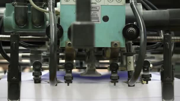 Maquinaria de impresión de trabajo — Vídeo de stock