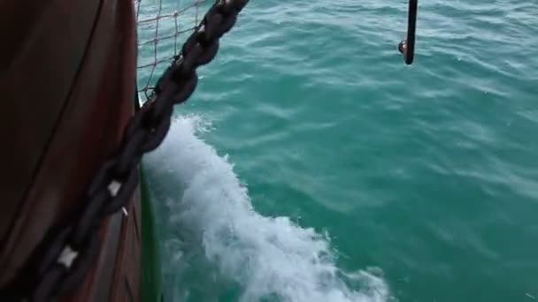 Nahaufnahme des Ankers des Segelbootes — Stockvideo