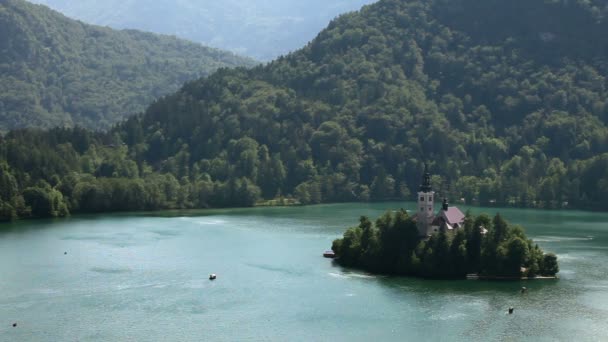 Île au milieu du lac de Bled — Video