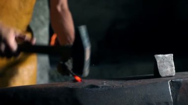 Demirci slayt görüntüsünü kapatmak