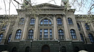 Belgrad Sırbistan Parlamentosu'nın resmini