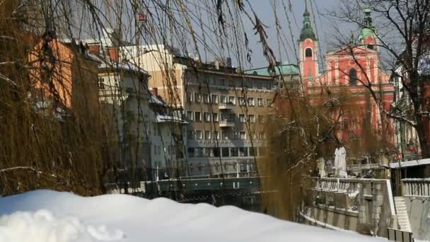 Ljubljana eski bölümü'nün panoramik çekim — Stok video