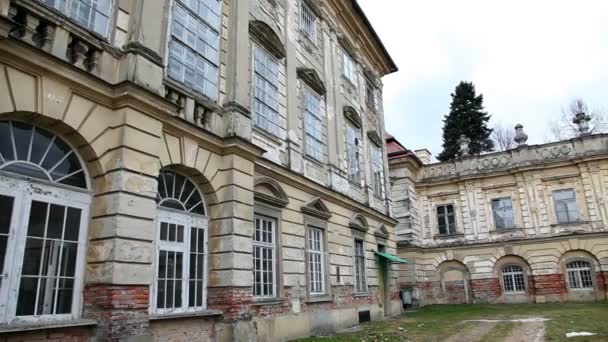 Bâtiment ancien et abandonné — Video