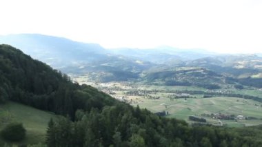 küçük kırsal köy