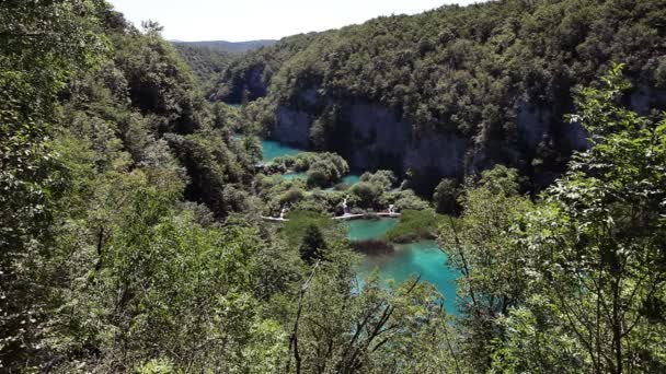 Vackra landskapet i nationalparken plitvice — Stockvideo