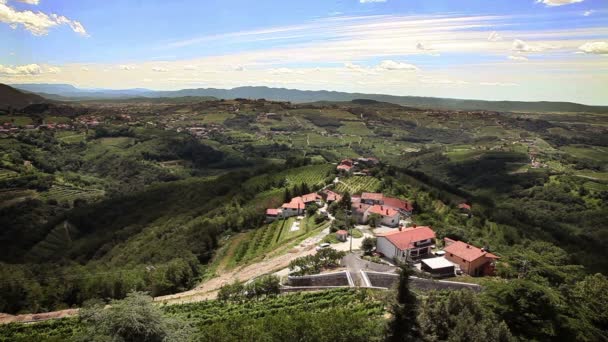 Vue panoramique du petit village — Video