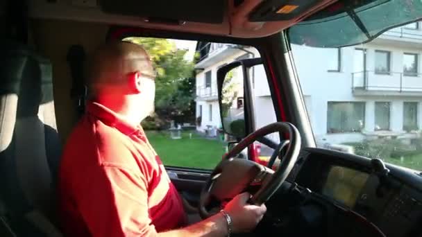 Fusillade d'un homme dans le cockpit des chauffeurs — Video