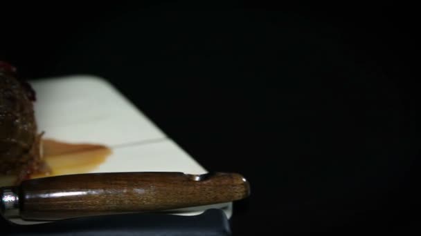 Close up shot de delicioso assado de peru recheado para oclusão especial — Vídeo de Stock