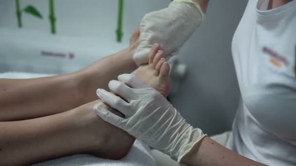 Massage des pieds — Video