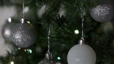 Yeni yıl dekoratif Gümüş Top atış yukarıya kapatmak