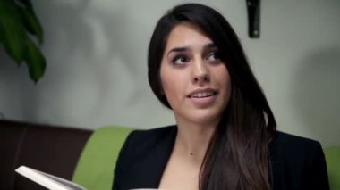 öğrenmek ve eğlenceli olan genç grup