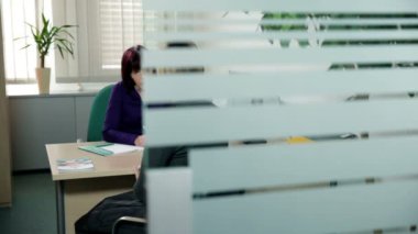 çalışanla konuşmak müşteri