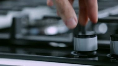 düğmeye basmak ile cooktop açma