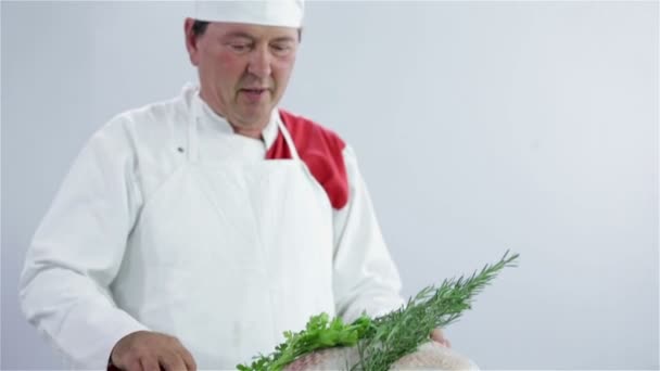 Erntedankfest Truthahn für den Ofen vorbereitet — Stockvideo