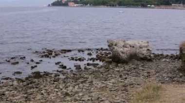 eğimli atış rocky Bay tarafı ve diğer cape