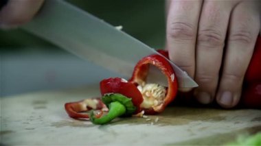 kırmızı biber ile çekirdek Dilimleme