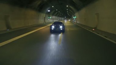Corvette gelse ve kamera tarafından gece geçirir