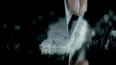 koklama için birkaç farklı sıra kokain dışarı yapma