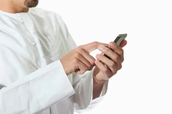Árabe usando telefone inteligente — Fotografia de Stock