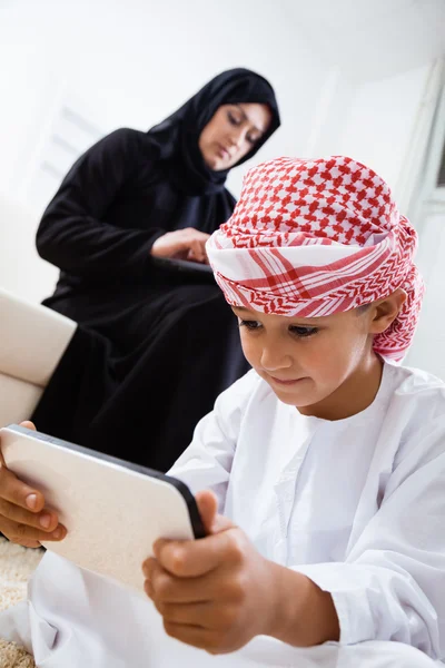 Arabic mother and son at home — Stock Photo, Image