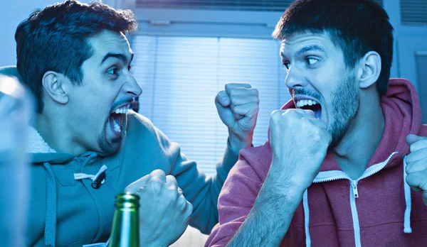 Friends Watching Sport On TV — Stock Photo, Image