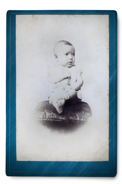 Retrato antigo de um menino — Fotografia de Stock