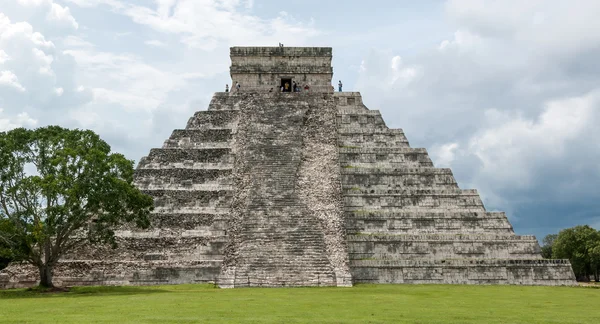 Chichen Itza Pyramid — Stock Photo, Image