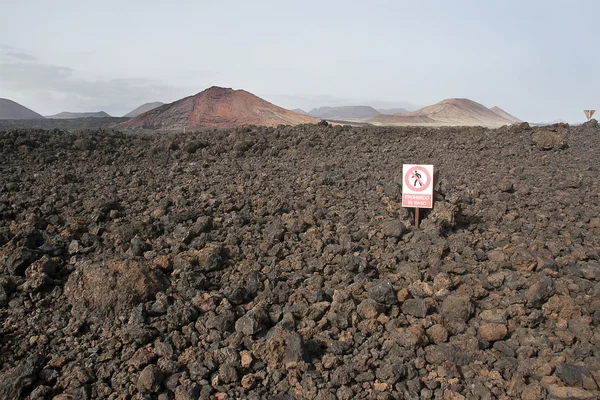 火山山脉，帝曼法雅国家公园在兰萨罗特岛岛 — 图库照片
