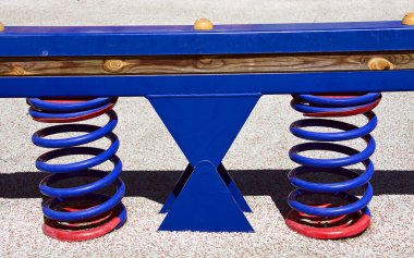 bir çocuk oyun alanı, Zıplama