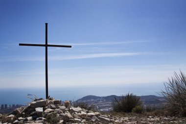Demir haç üzerinde bkz: benidorm