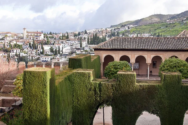 La alhambra en albaycin wijk in granada, Spanje — Stockfoto