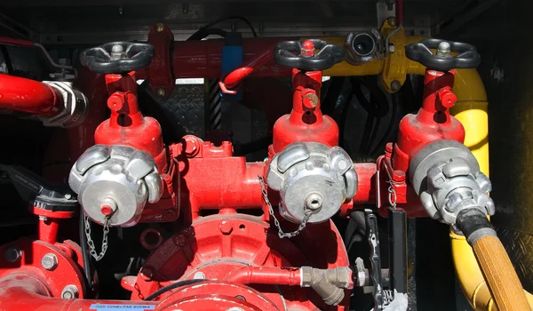 Máquina de extinción de incendios herramienta hidráulica de bomberos —  Fotos de Stock