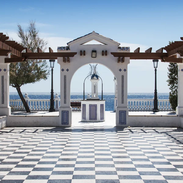 balkon ve deniz Benidorm'da, İspanya 