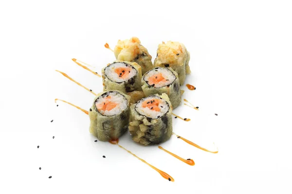 Sushi Saumon Tempurarouleaux Sushi Traditionnels Sur Fond Blanc — Photo