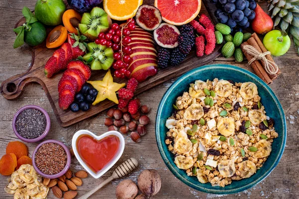 Healty Breakfast Oatmeal Fresh Fruits Muesli Granola Bowl Fruits Nuts — Stock Photo, Image