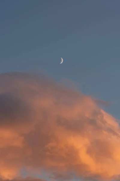 Облака Небе Чудесное Зрелище Неба Полного Облаков Глубина Трехмерность Облачного — стоковое фото