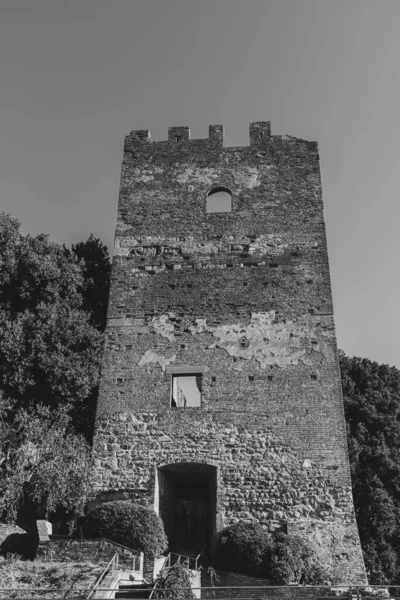Zkurvysyn Corsiniho Park Opevněné Věže Parku Jemuž Vévodí Majestát Torre — Stock fotografie