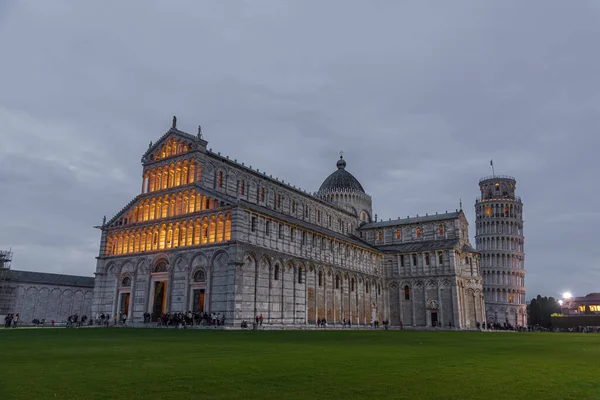 Piazza Del Duomo Nun Merkezinde Yer Alan Santa Maria Assunta — Stok fotoğraf