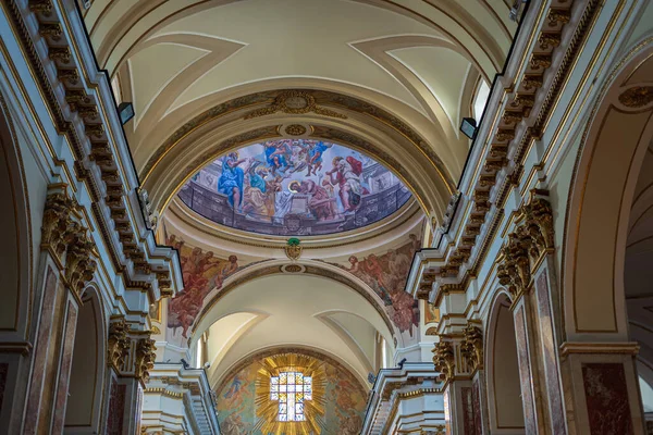 Ισέρνια Μολίζε Καθεδρικός Ναός Του Αποστόλου Πέτρου Είναι Σημαντικότερο Καθολικό — Φωτογραφία Αρχείου