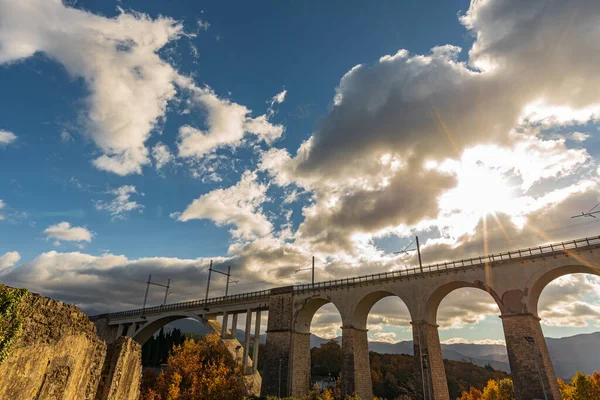 Isernia Molise Italia Puente Ferroviario Santo Spirito Vista Panorámica — Foto de Stock