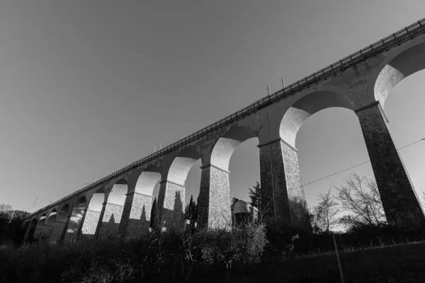 Isernia Molise Itália Ponte Ferroviária Santo Spirito Vista — Fotografia de Stock