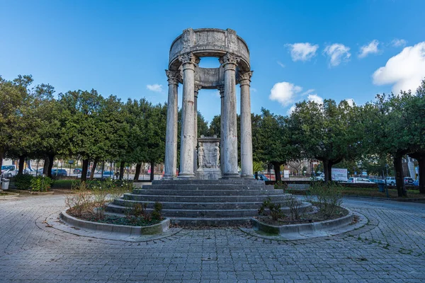 Isernia Molise Monumento Los Caídos Primera Guerra Mundial —  Fotos de Stock