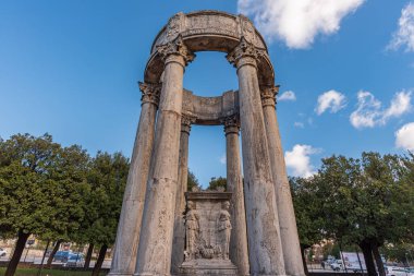 Isernia, Molise. Birinci Dünya Savaşı 'nın kaybedilen anıtı.